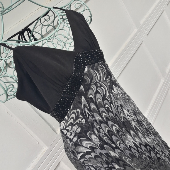 Laundry by Shelli Segal Dresses for Date Night NWT - Picture 3 of 16